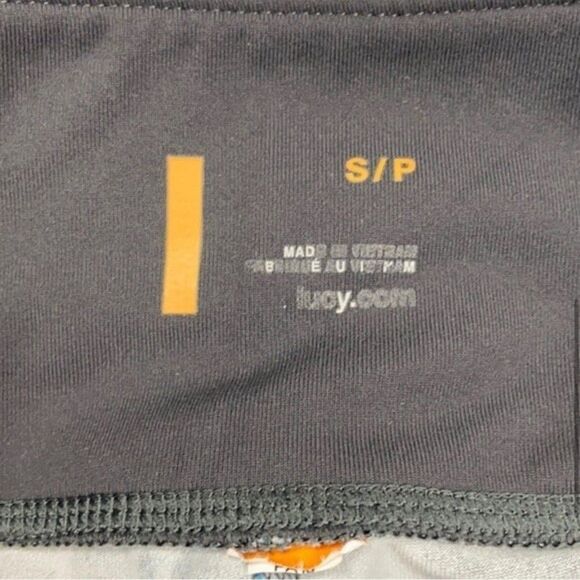 Lucy Blue Multi Woods Hatha Capri Leggings Small - Picture 7 of 7